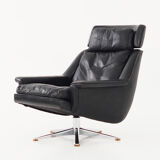 Swivel armchair designed by Werner Langenfeld for Esa.