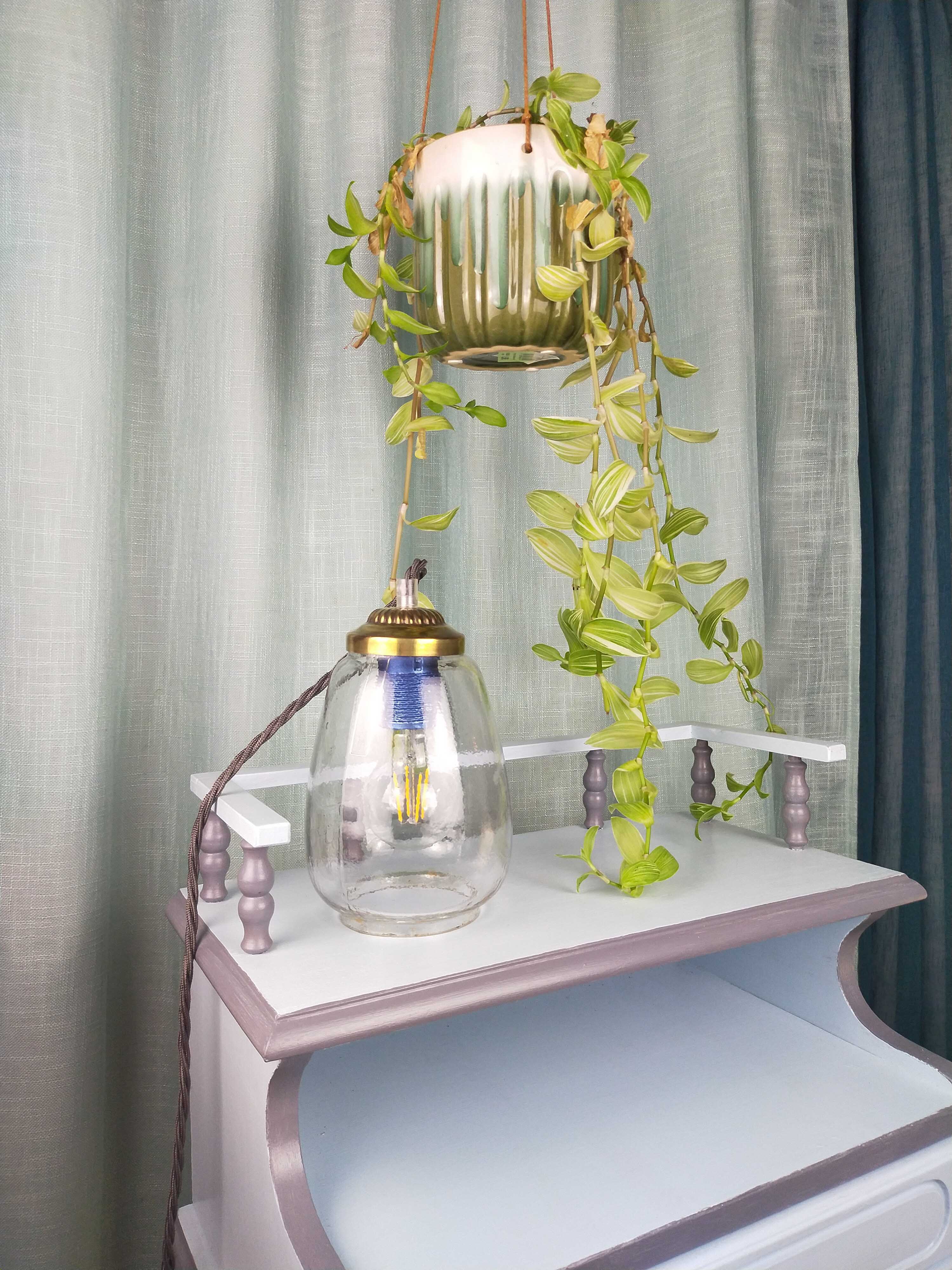 Transparent glass lamp type walkman