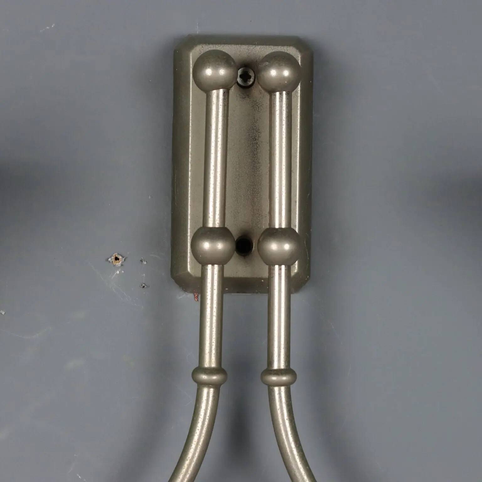 Vintage wall light in glass with double socket, Italian design from the 1960s.