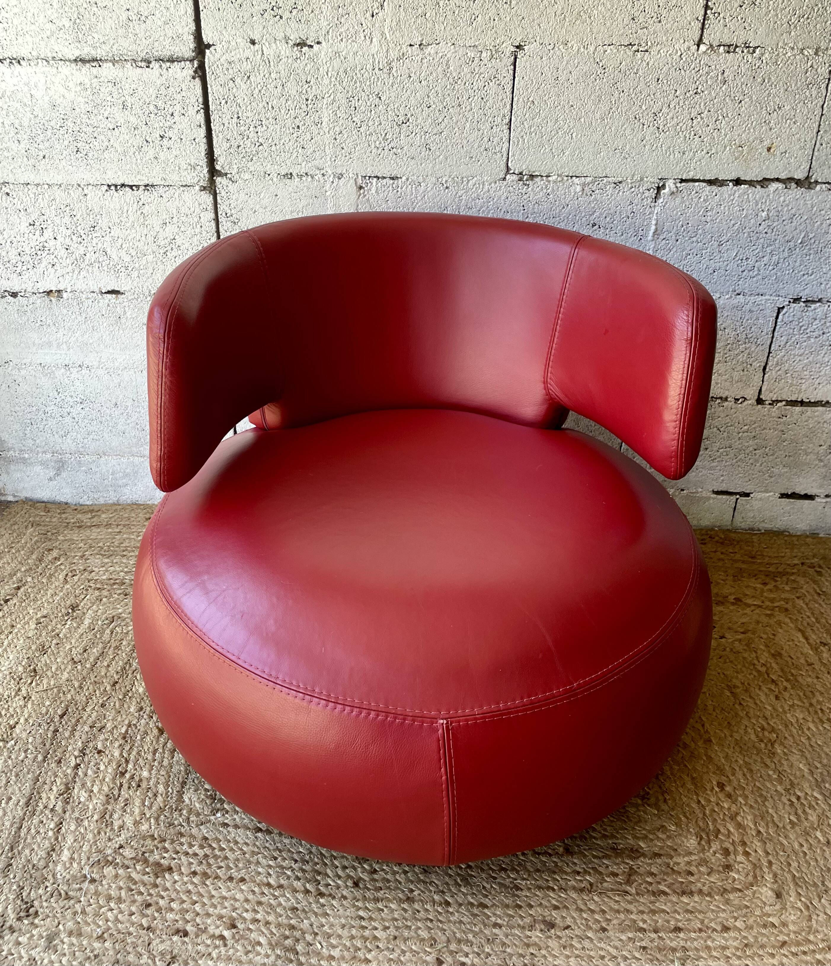 Curl armchair in red leather by Roche Bobois
