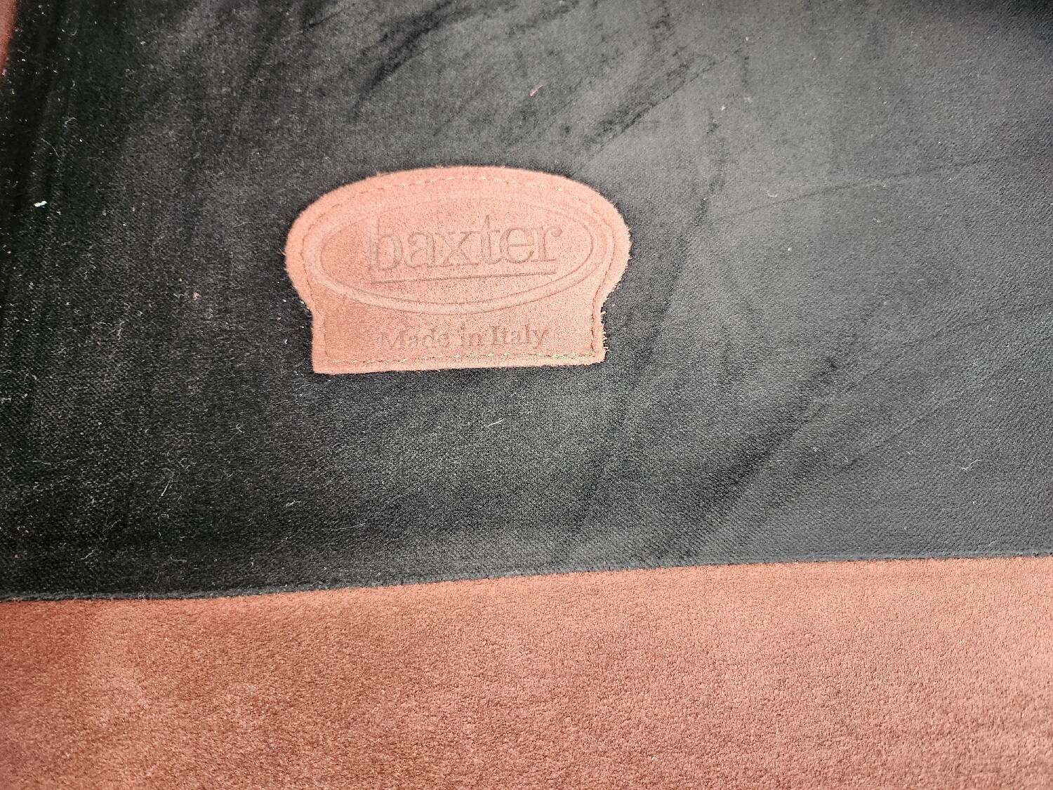 Baxter - Mickey Extra Armchair in Suède