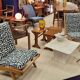 Fauteuils français années 50 bois et tissus