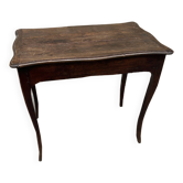 Middle table