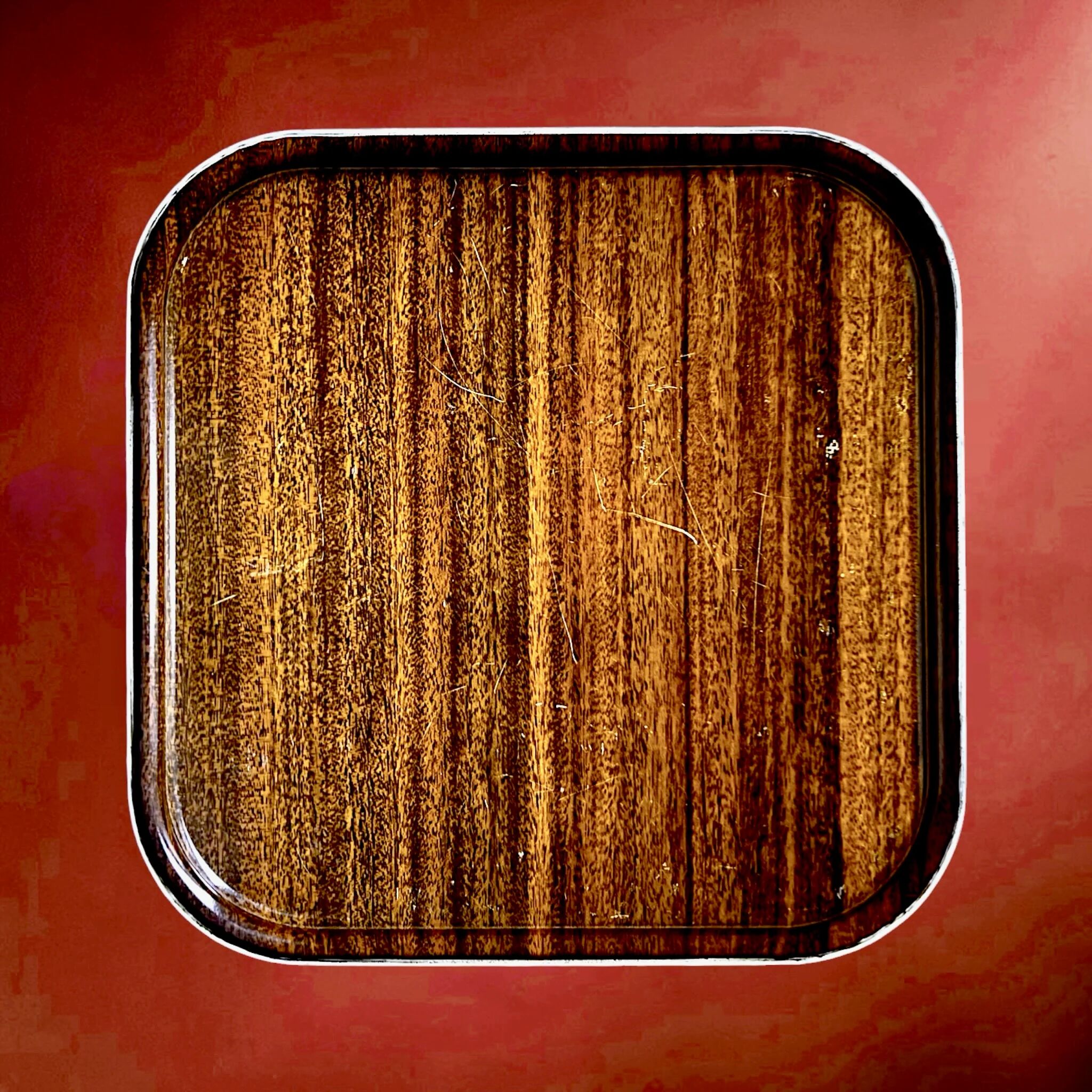 Vintage Fornasetti plateau with antique pistols décor – Italian design from the 1960s.