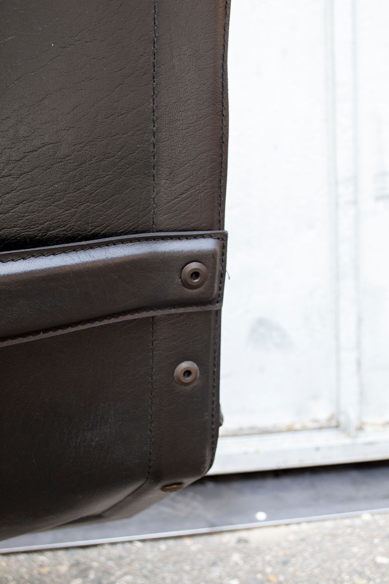 Leather desk armchair by Bernini Italia Anni '80