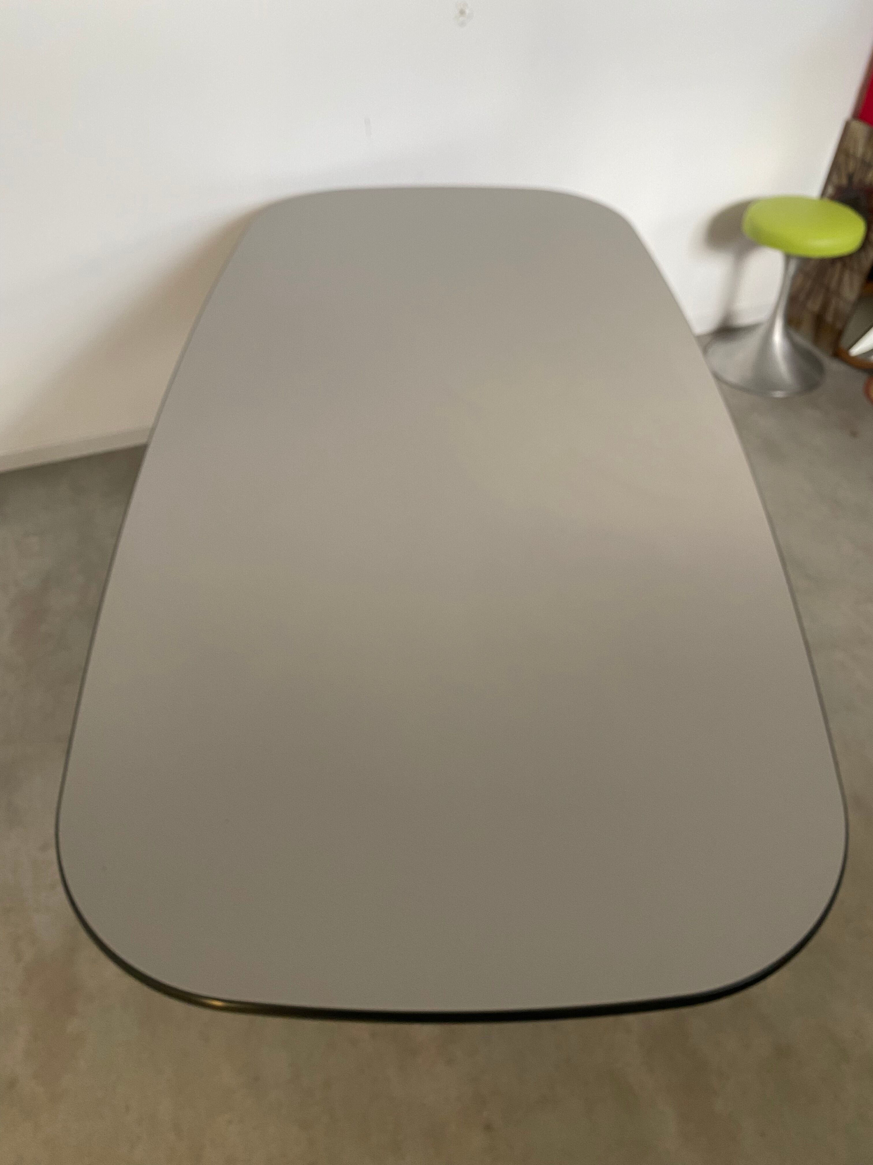 Table room table conference by Charles Ray Eames for Vitra