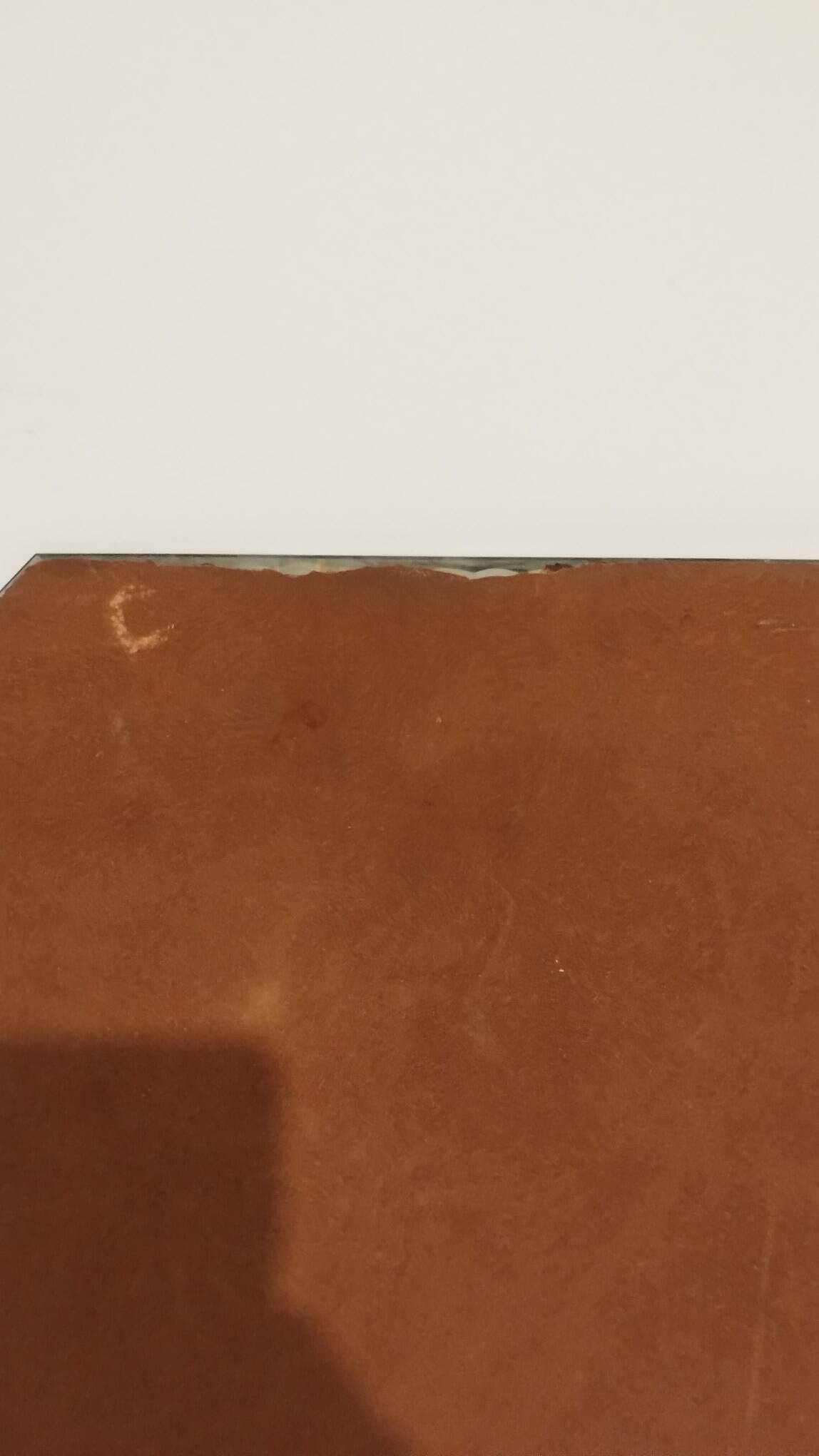 Miroir octogonal gravé et ciselé