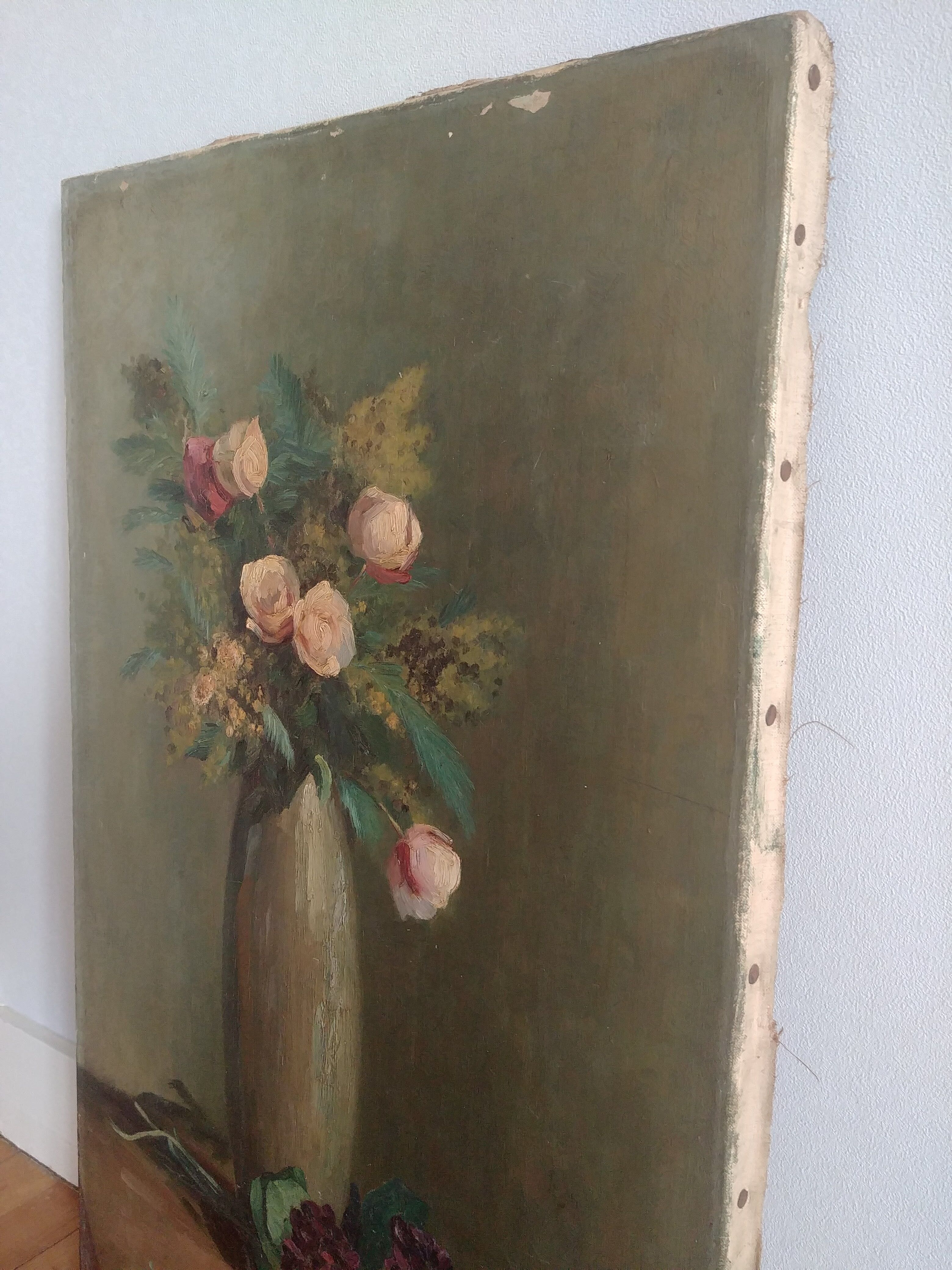 Ancient flower painting