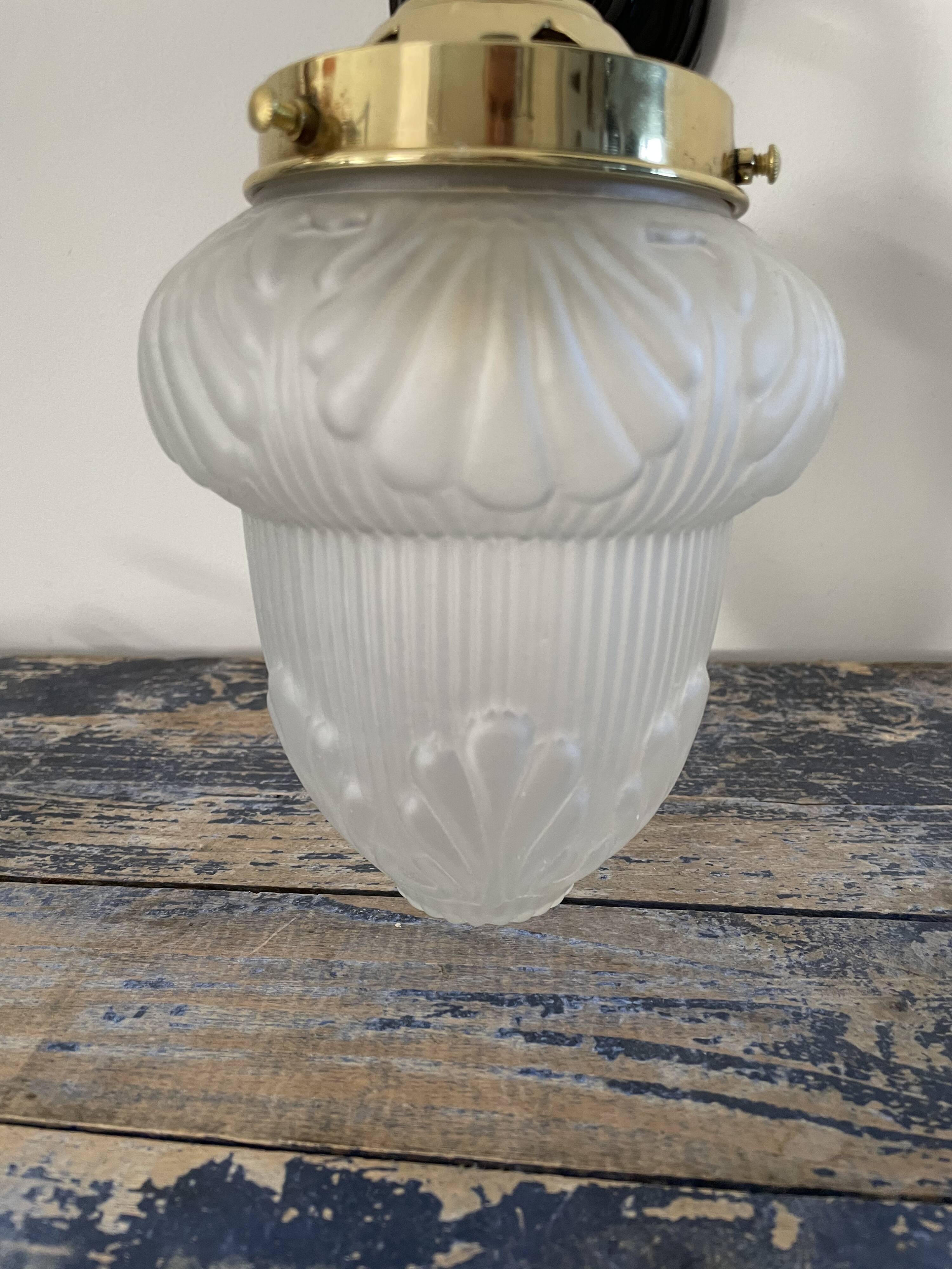 Art deco wall lamp
