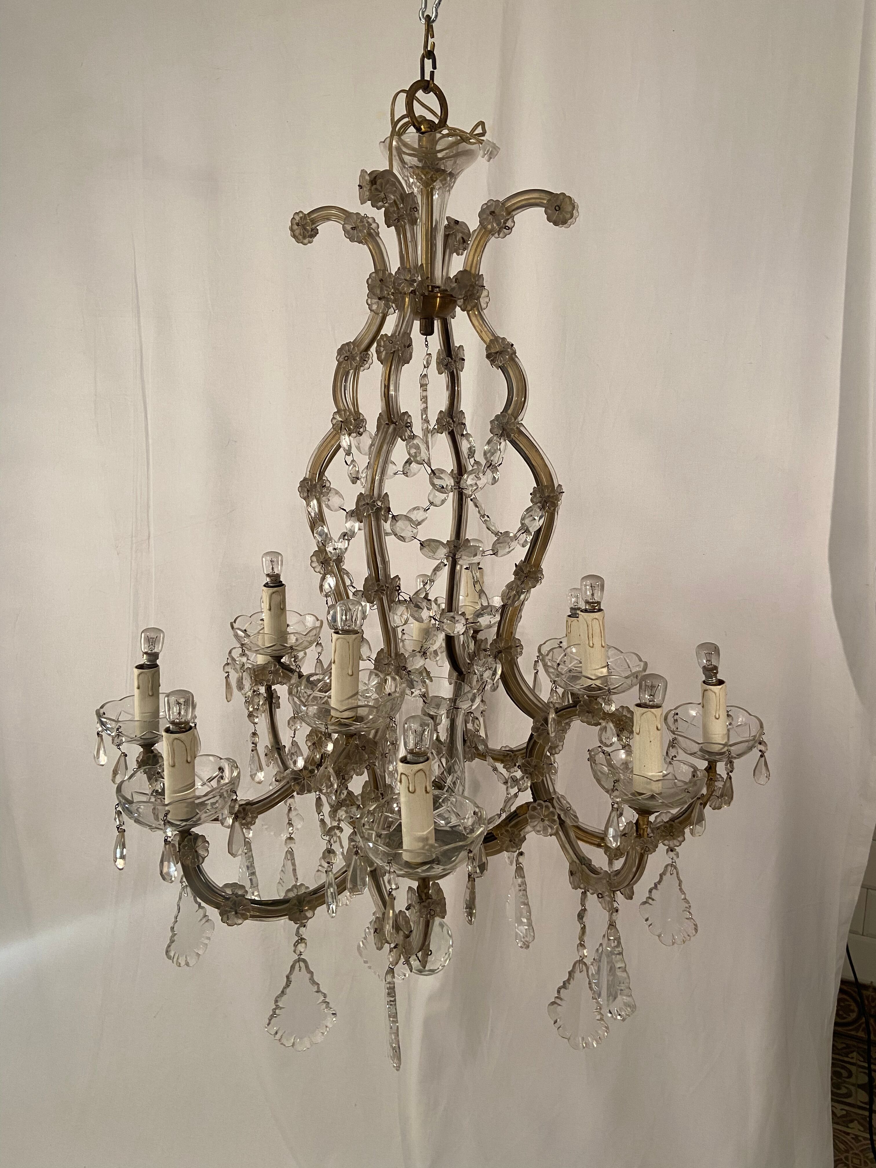 Imposing venetian chandelier in crystal with tassels