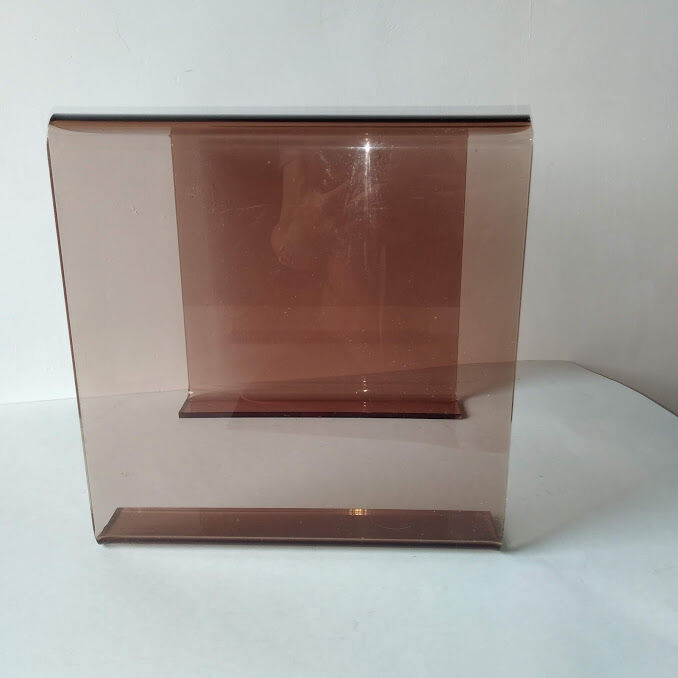 Table cube smoked plexiglas 1970