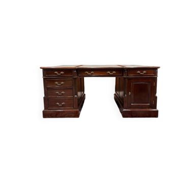 Bureau des partenaires en anglais classique