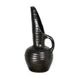 Vase by Alexander Kostanda in chamoted terracotta