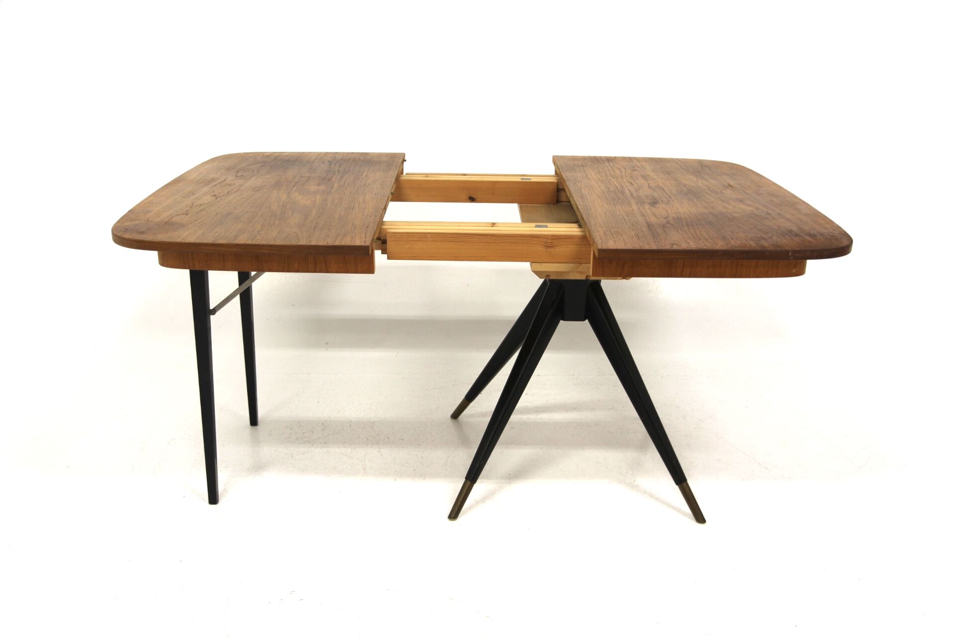 Table de salle à manger scandinave en teck, Suède, 1950
