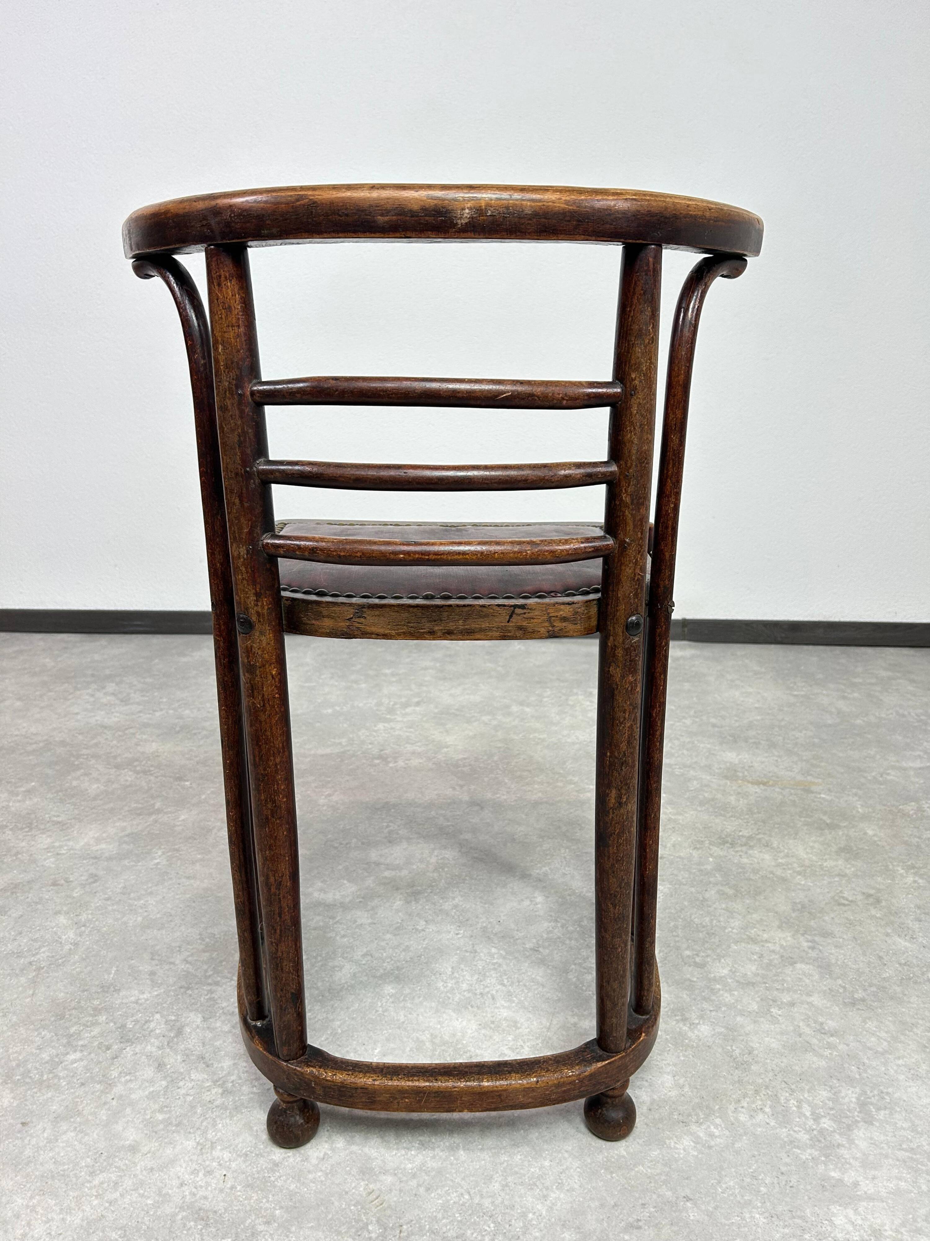 Chairs in the Jugendstil style of Josef Hoffmann
