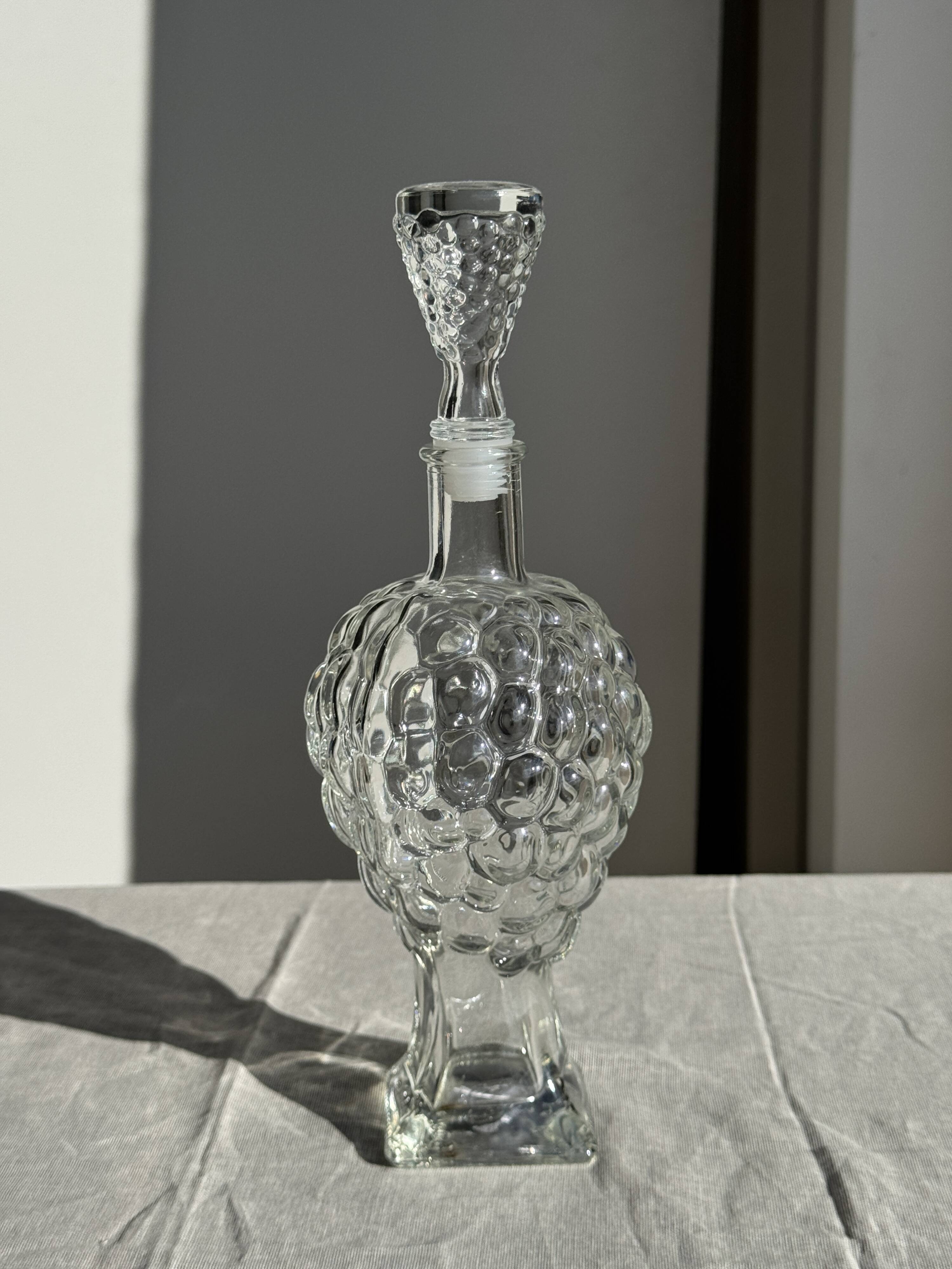 Carafe en verre moulé en forme de raisin H29 D10