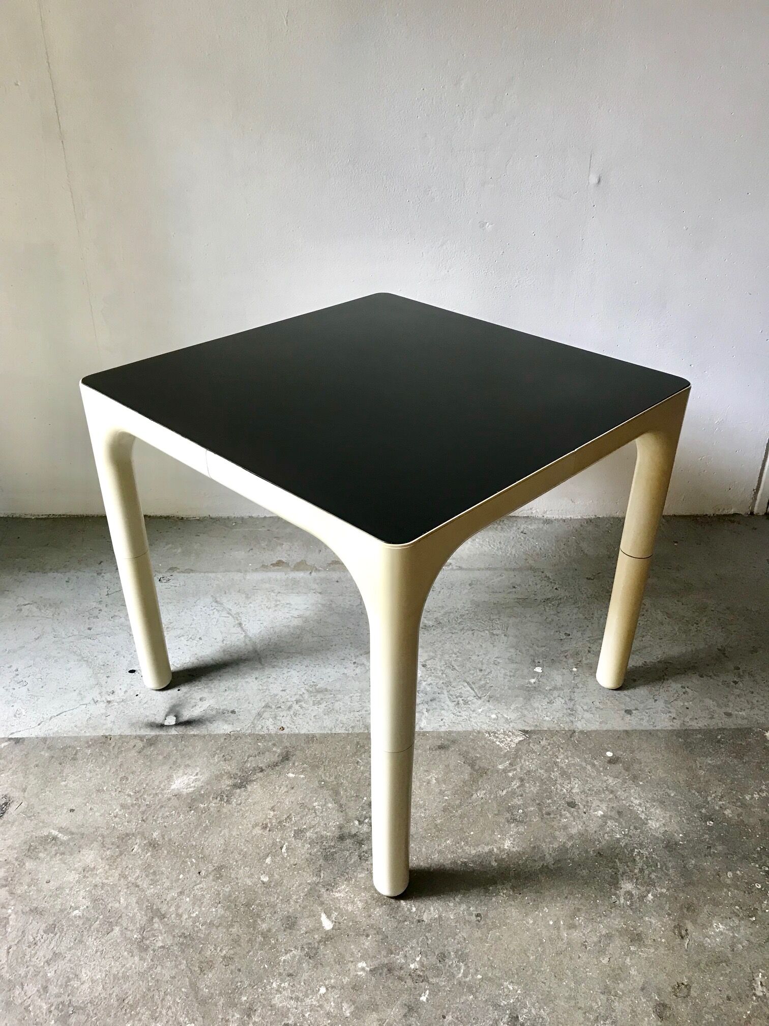 Table 1970 ring design Longato, Italie