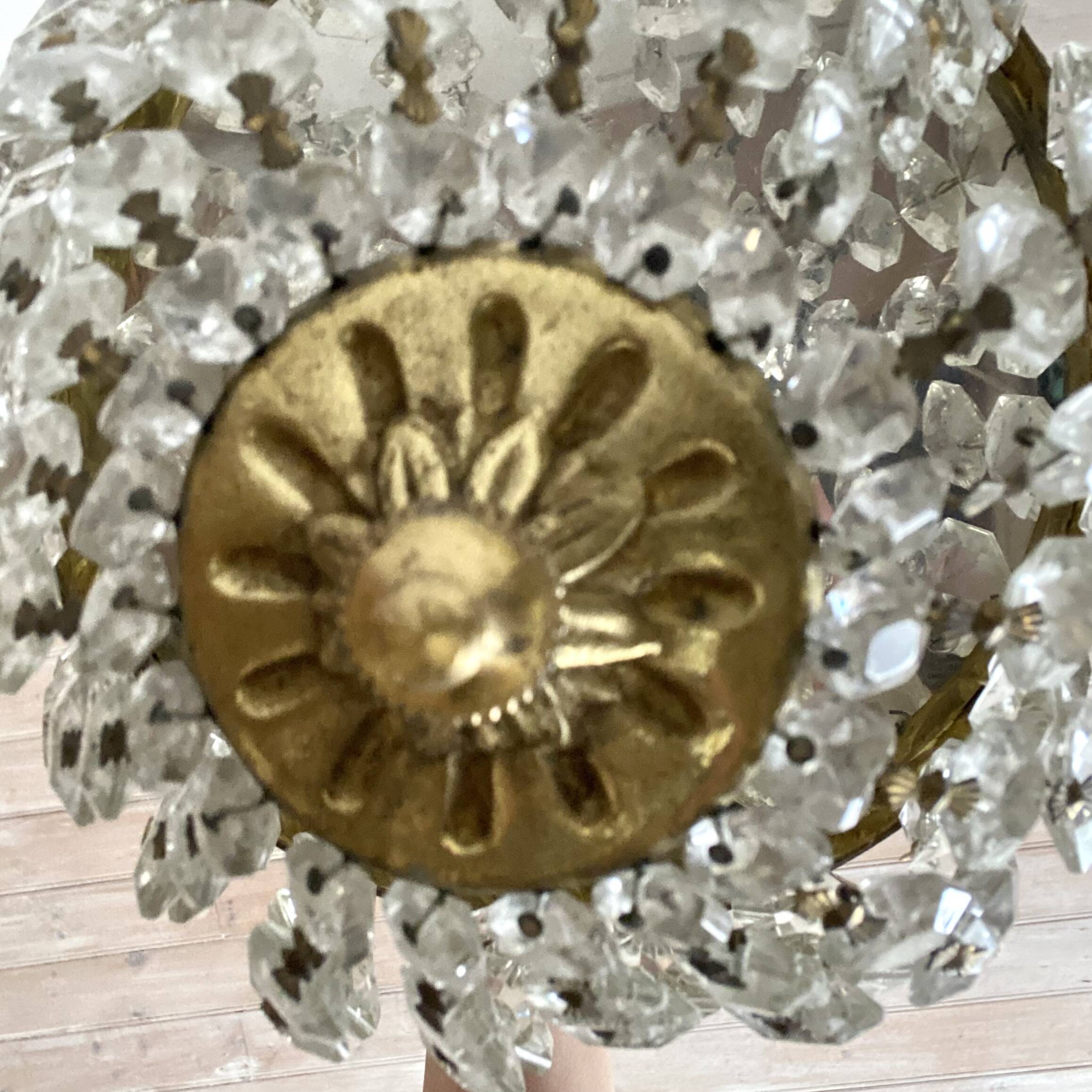 Basket ceiling light with tassels and brass