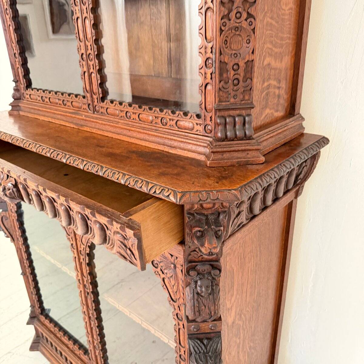 Antique Neo-Renaissance Oak Bookcase with Figural Carvings, 1870
