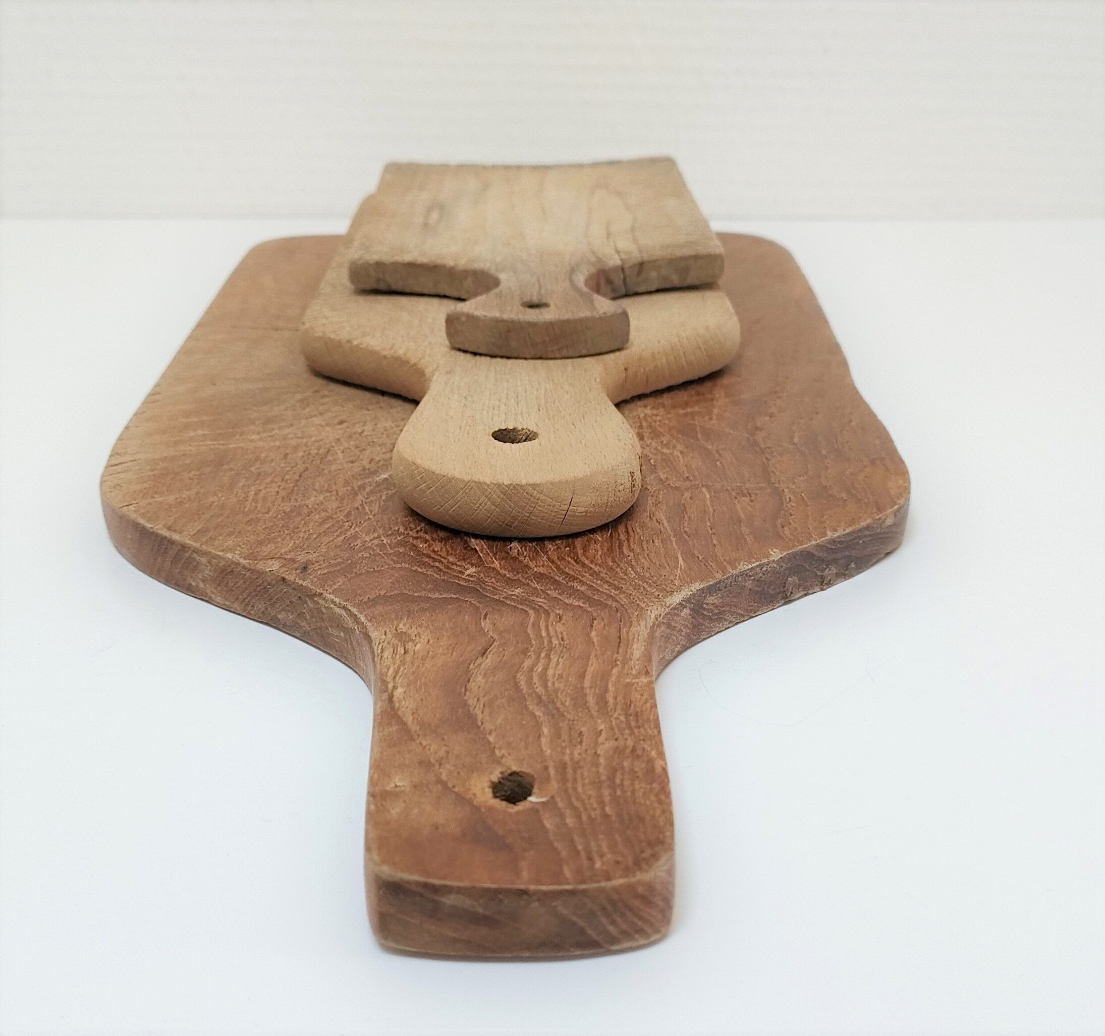 Trois planches à découper bois massif patiné vintage