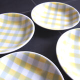 4 Hollow yellow checkered plates