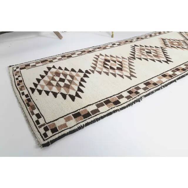 Vintage Turkish Oushak Handmade Wool Cotton White Runner Rug 90x338