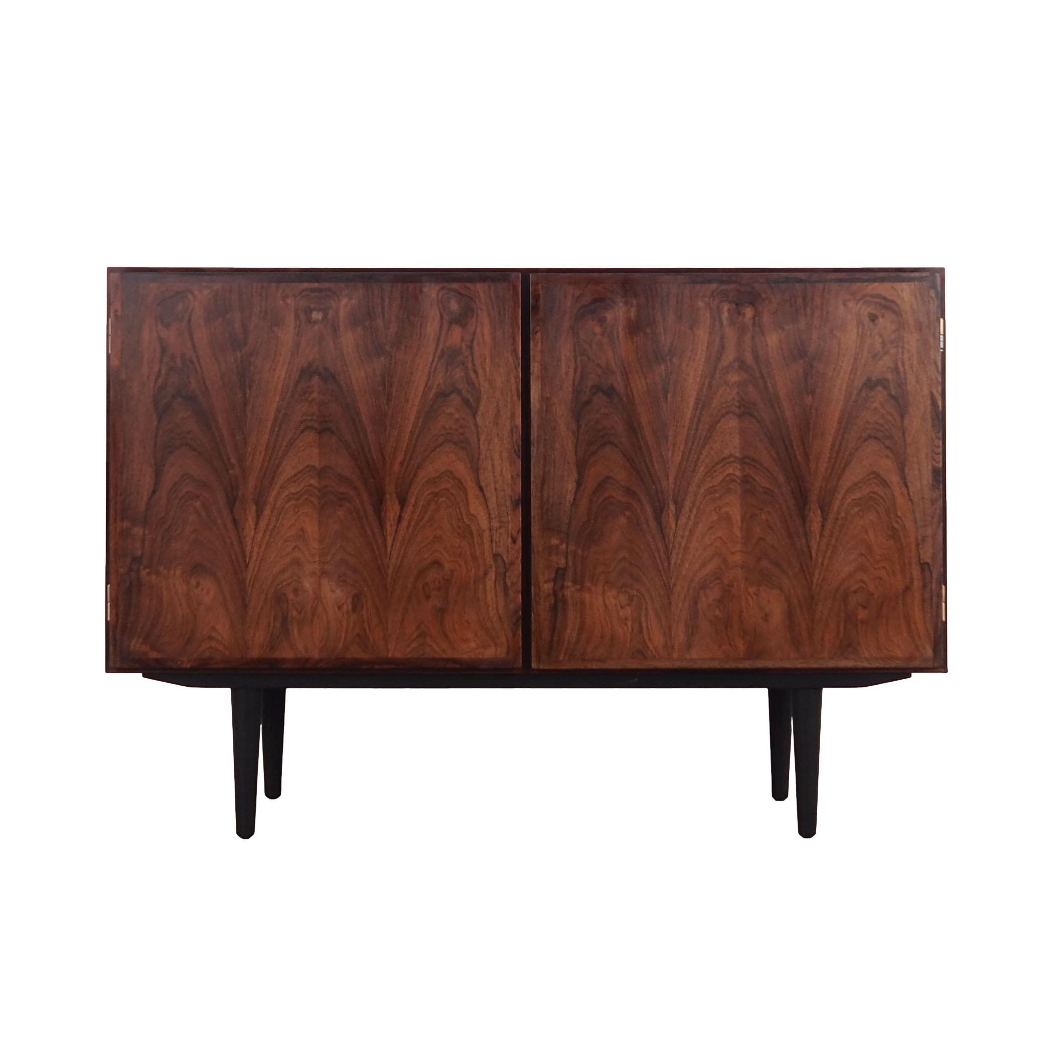 Buffet en palissandre, design danois, années 1970, fabricant Omann Jun
