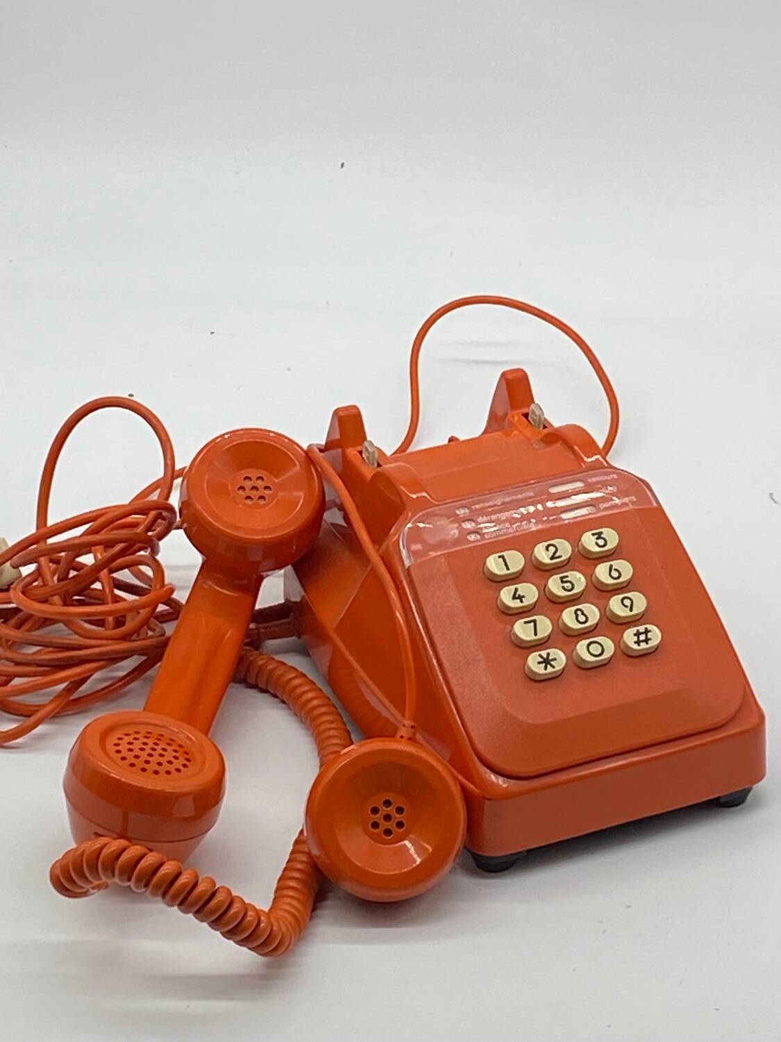 Vintage button telephone, Socotel S63, orange 🧡, 1984,