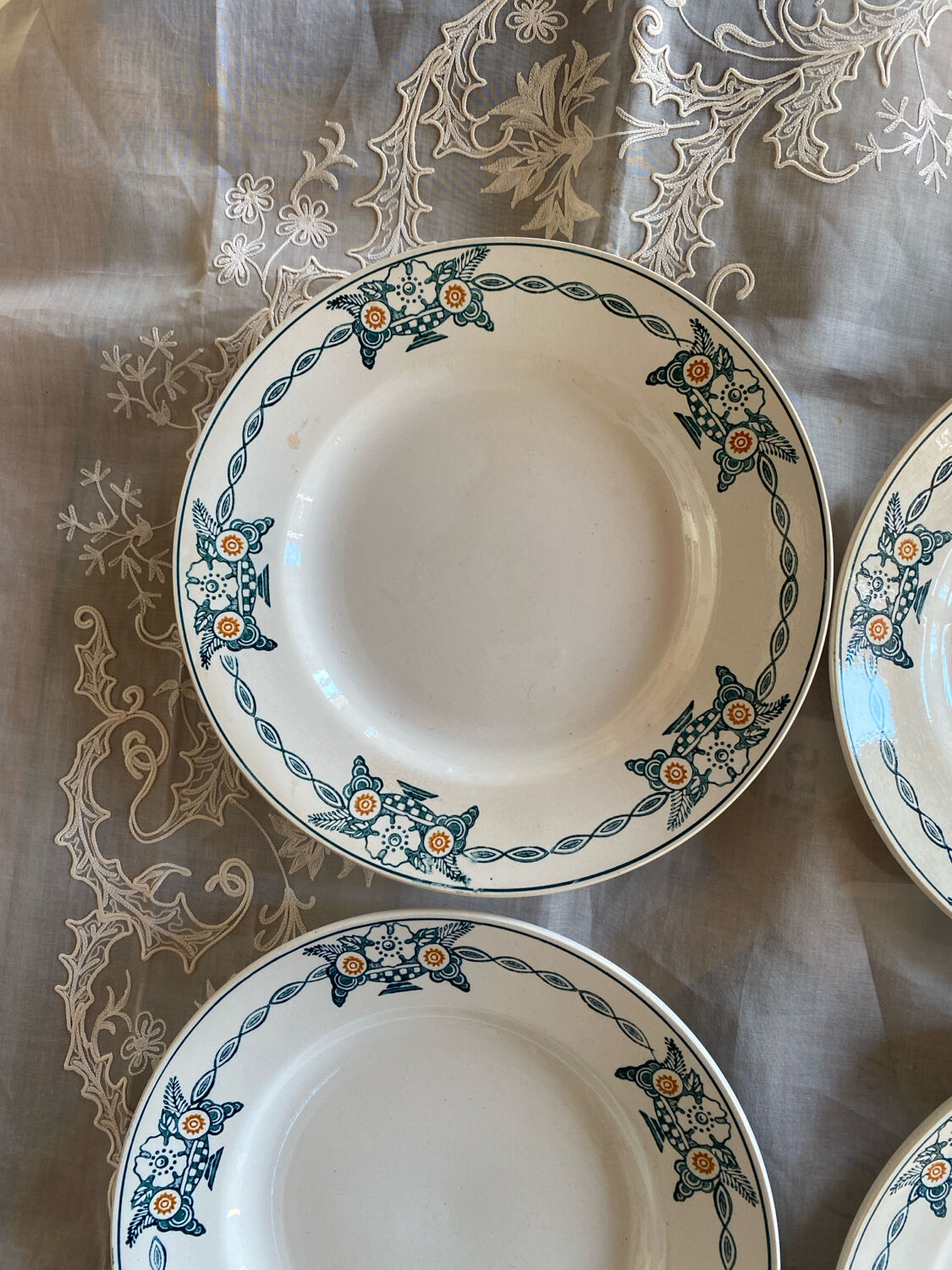 Lot de 4 assiettes plates Saint Amand
