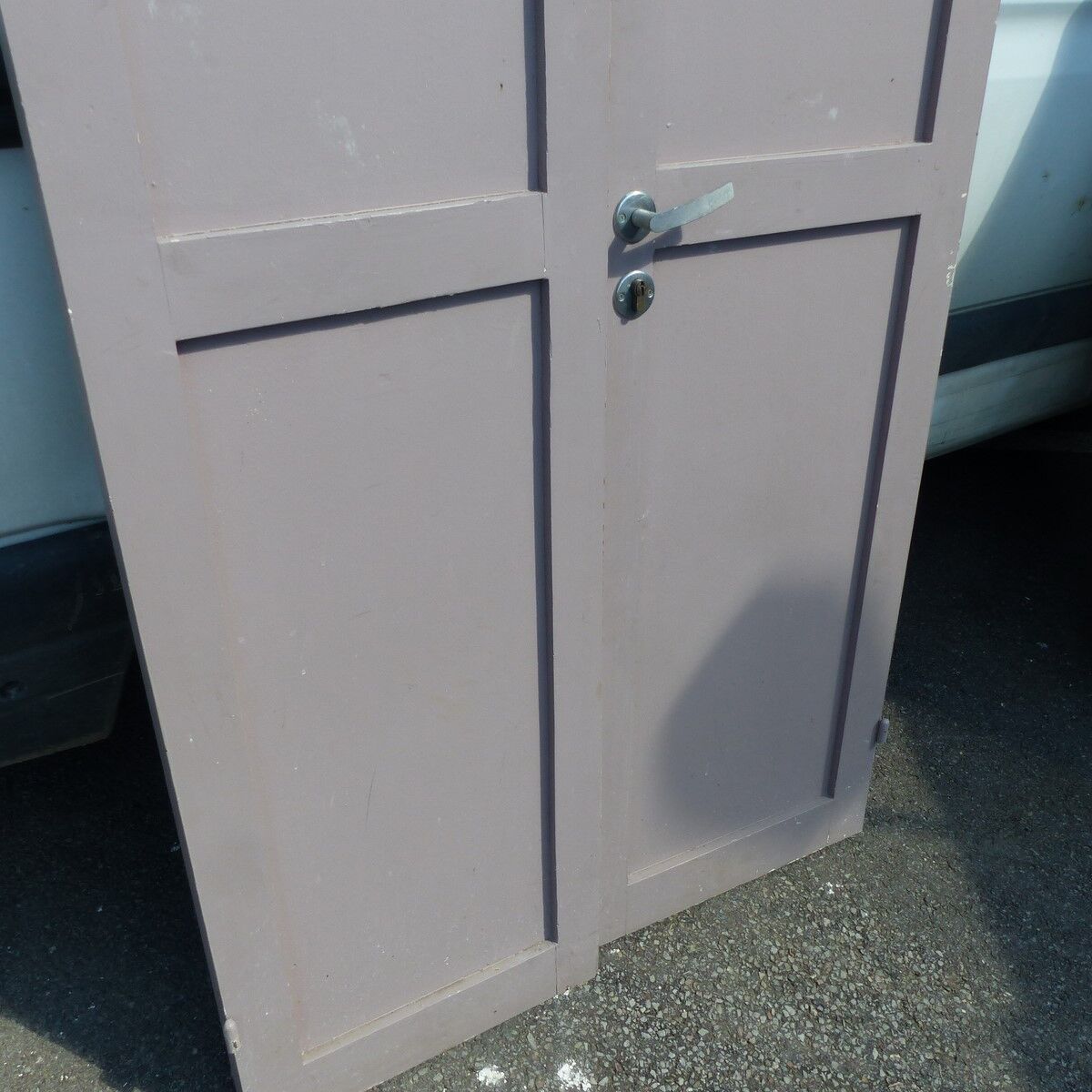 Old wooden doors 2 flaps