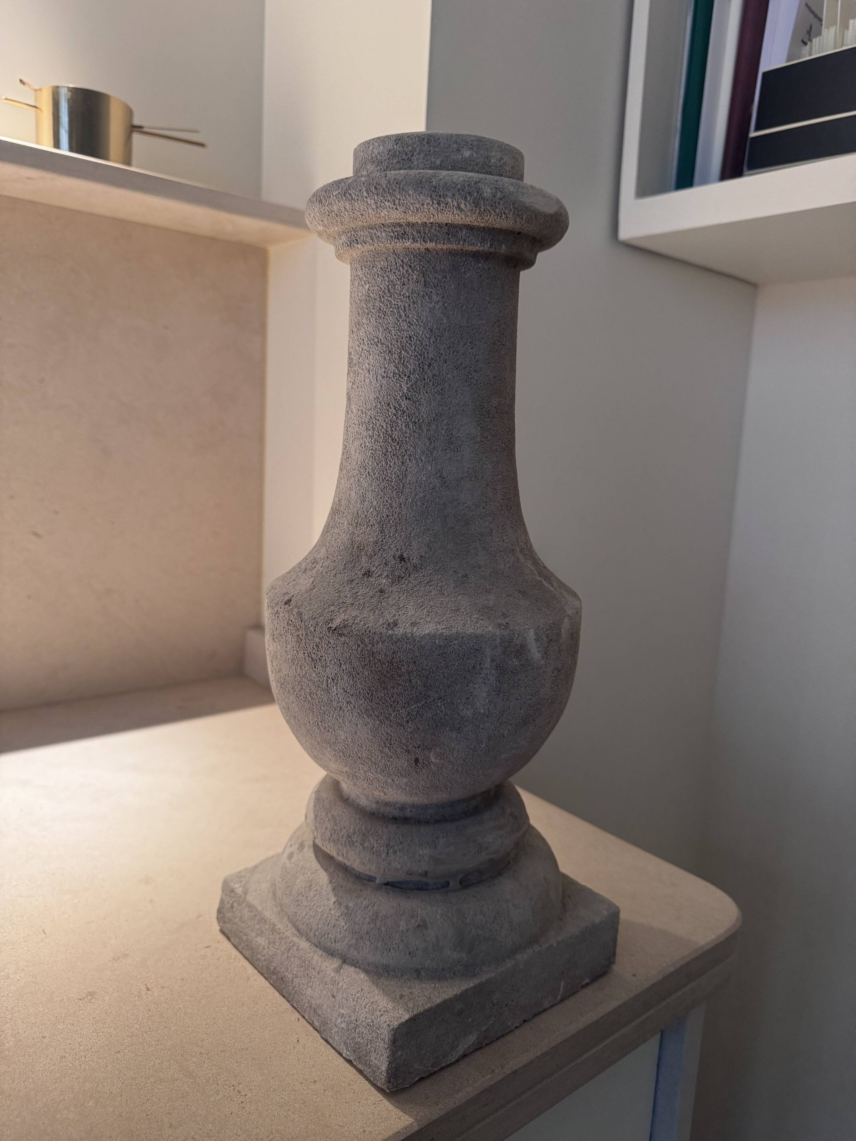 Lamp base balusters in stone