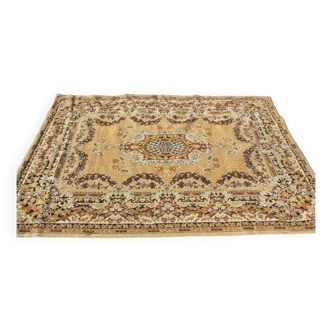 Tapis mécanique beige : 169 x 220 cm