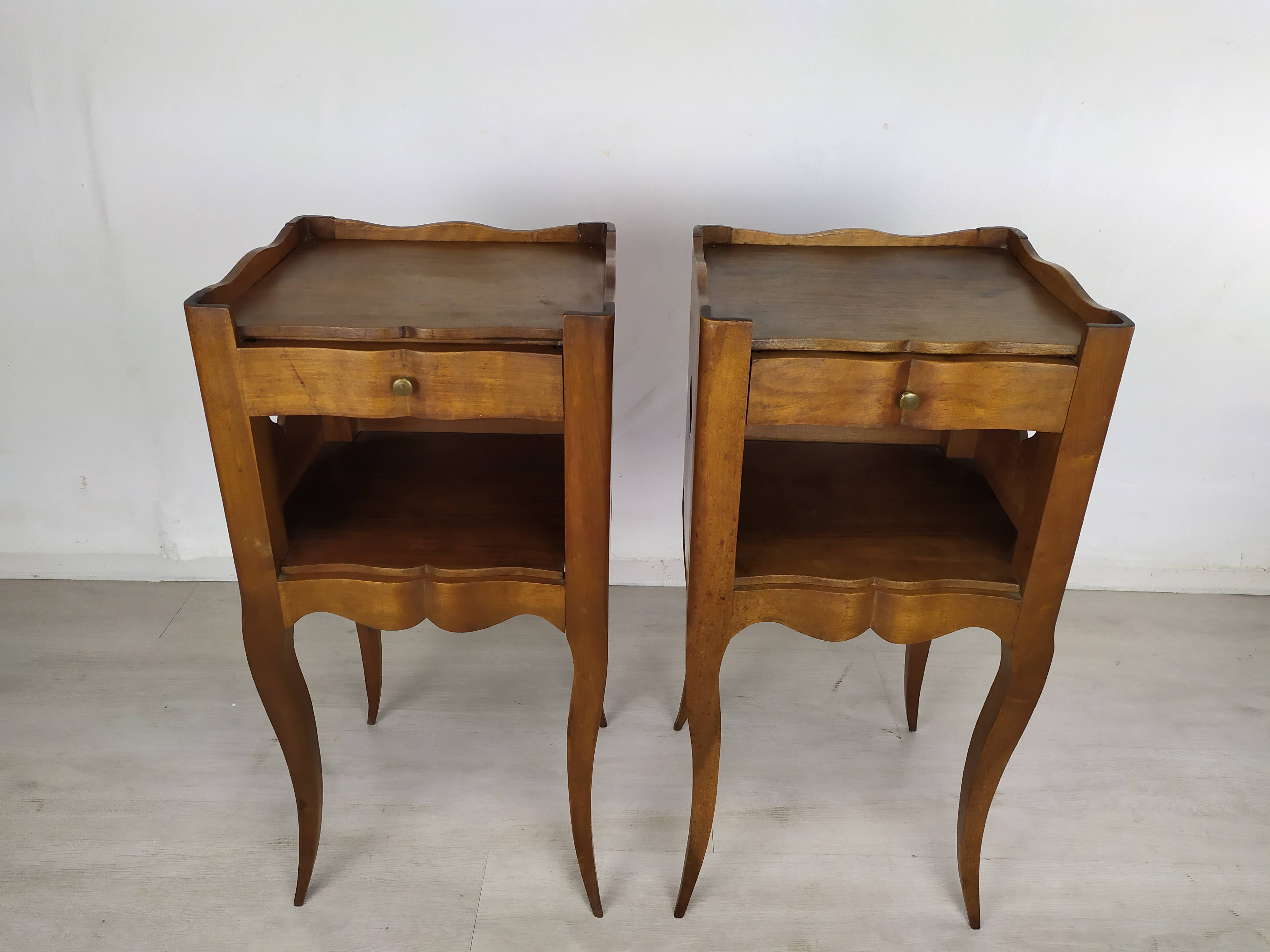 Bedside Louis XV heart