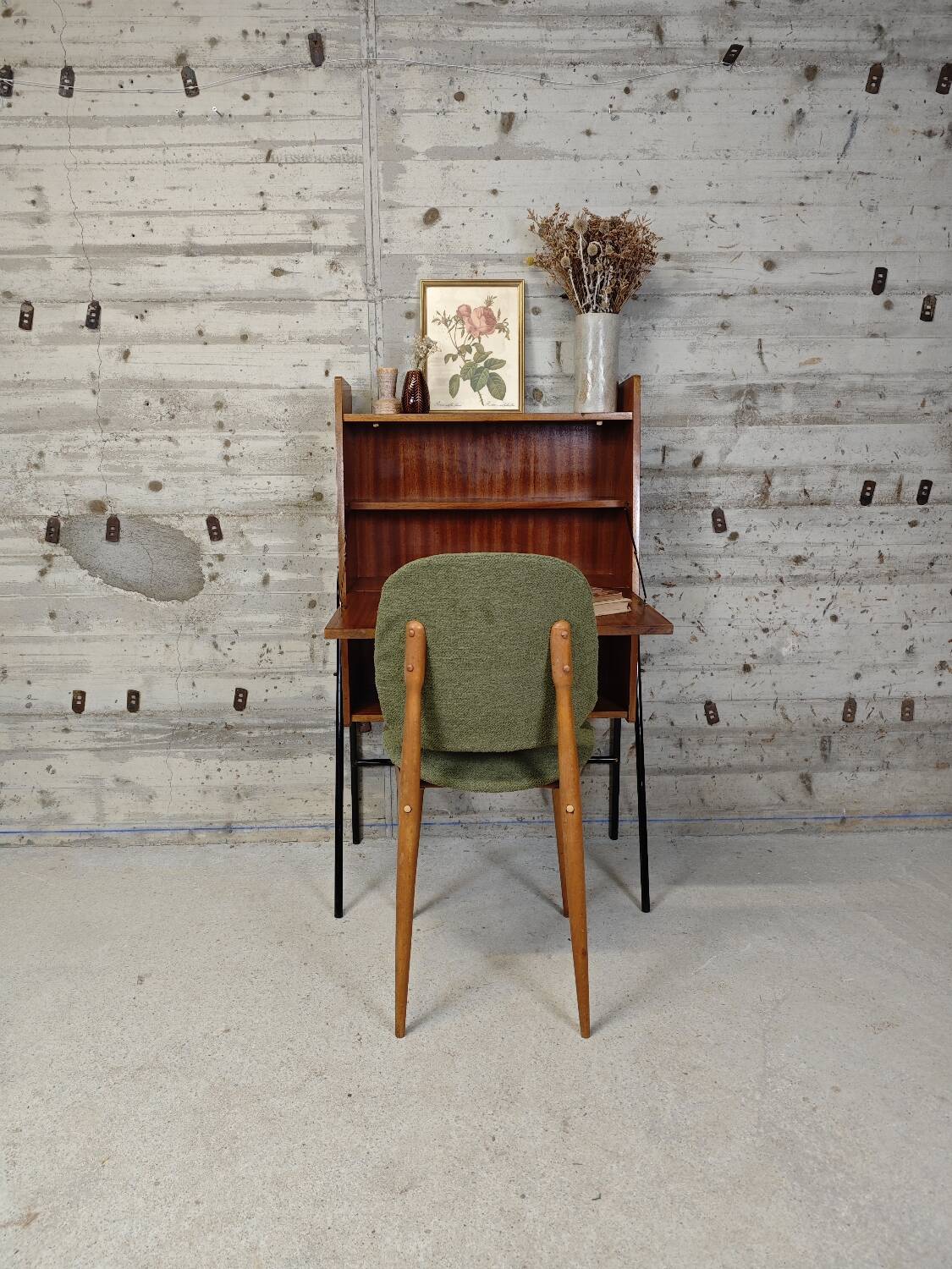 Secretary from the 50s/60s