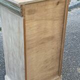 Vitrine bonnetière Louis Philippe rénovée en merisier brut