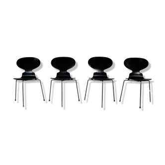 Chaises Ant d'Arne Jacobsen pour fritz hansen
