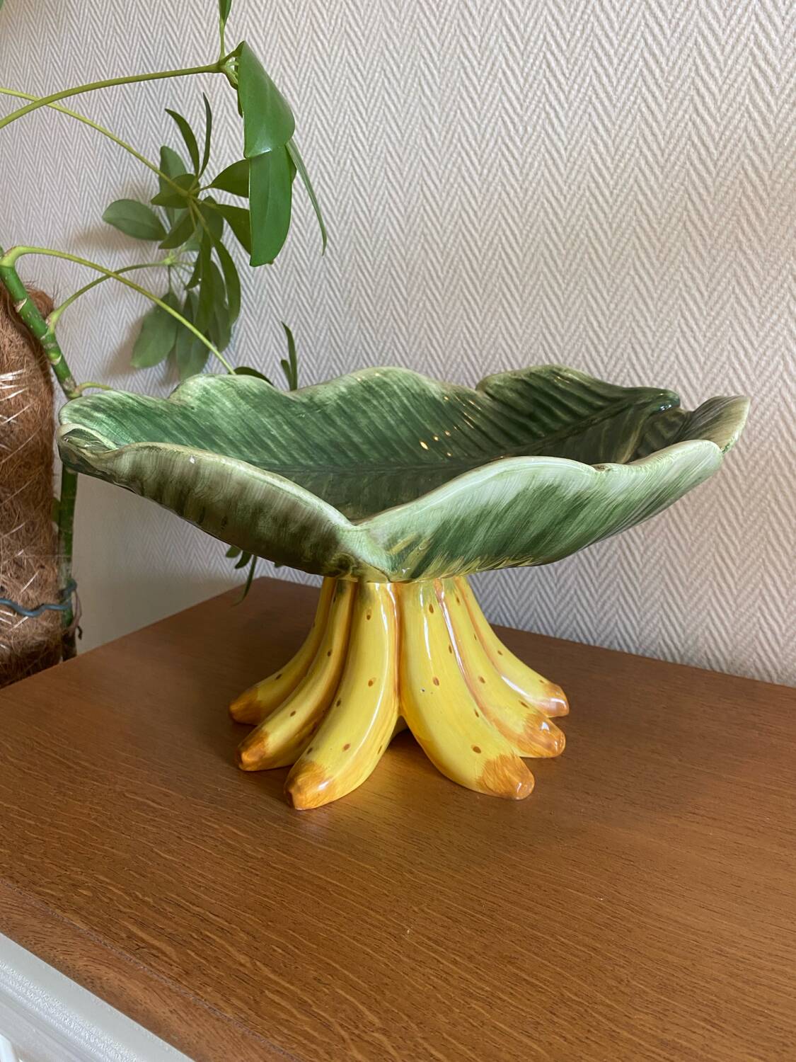 Coupe en ceramique décor bananes