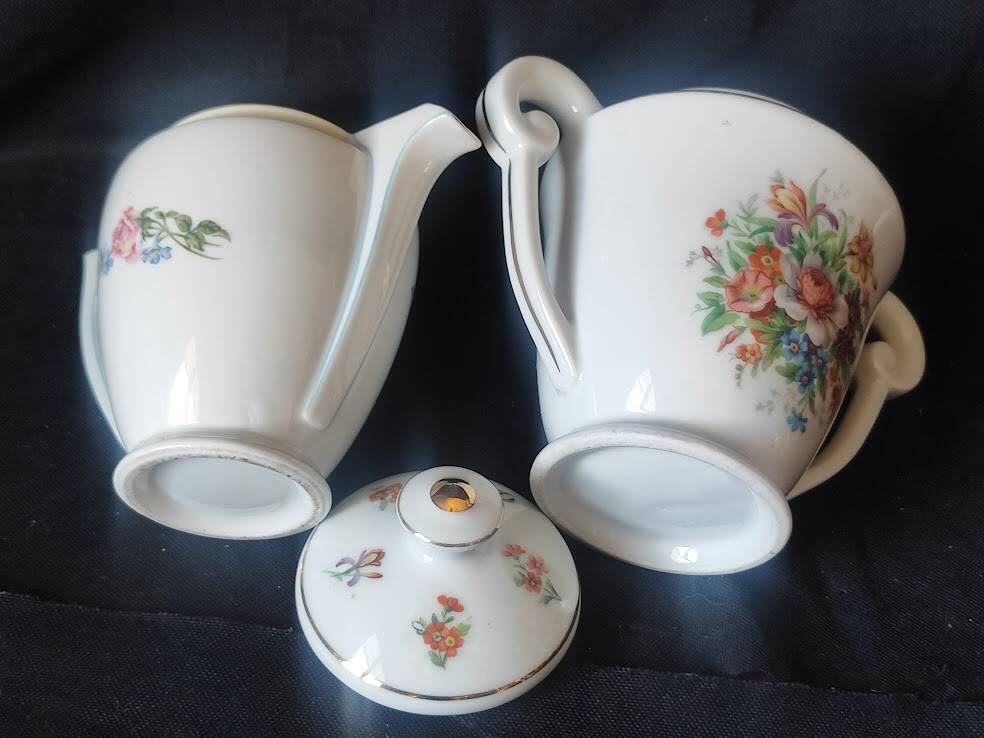 Crémier et sucrier porcelaine décor de roses
