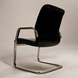 C. 1990 - Office chair in black leather and chrome-plated steel - Italy
