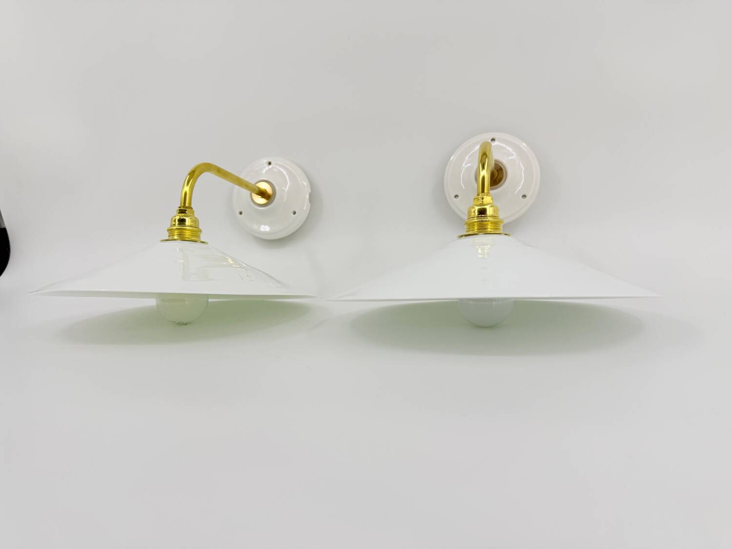 Opaline wall lights