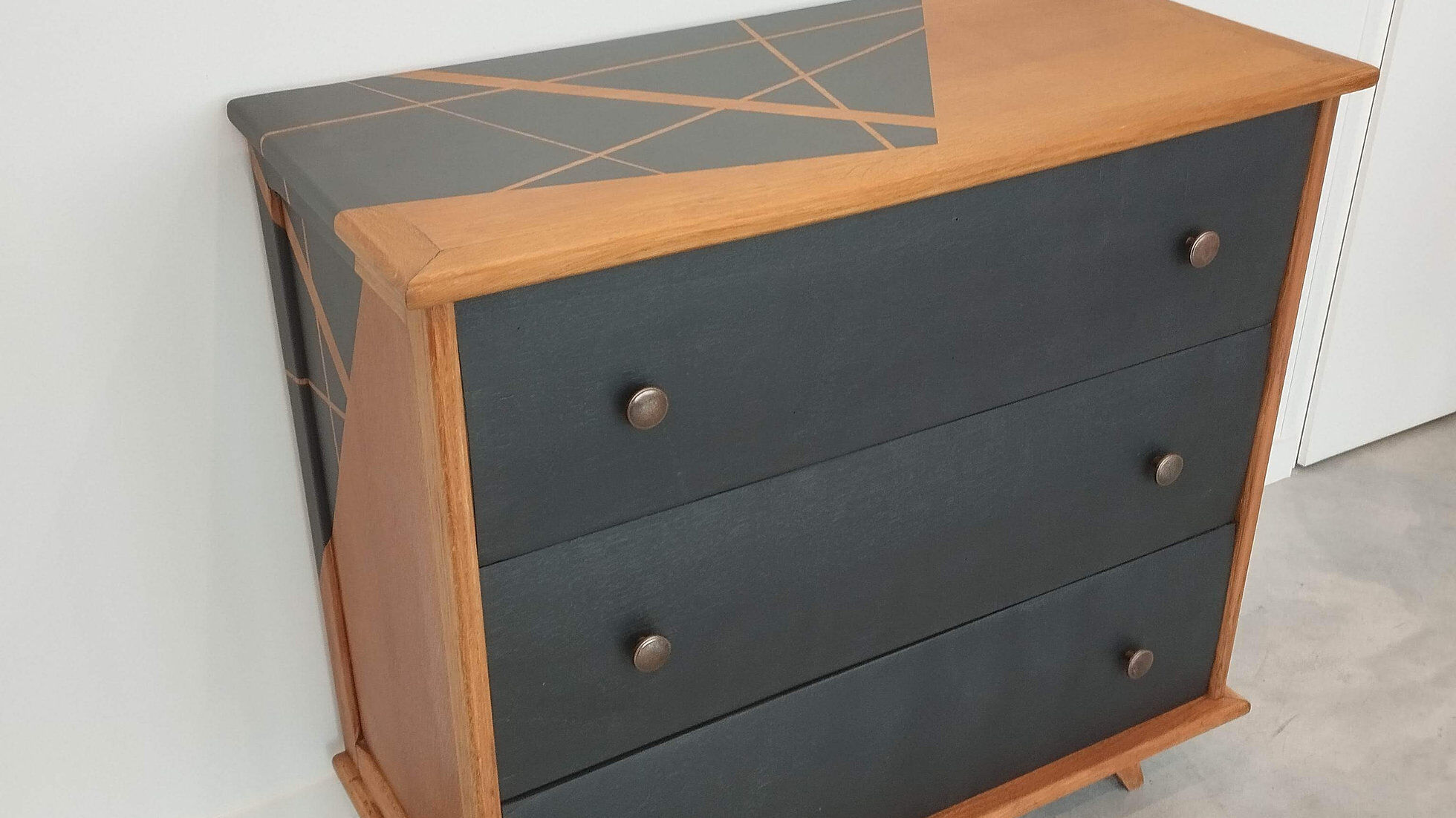Commode Églantine
