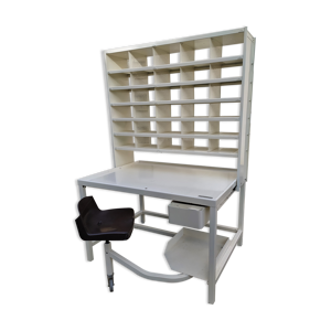 bureau de postier