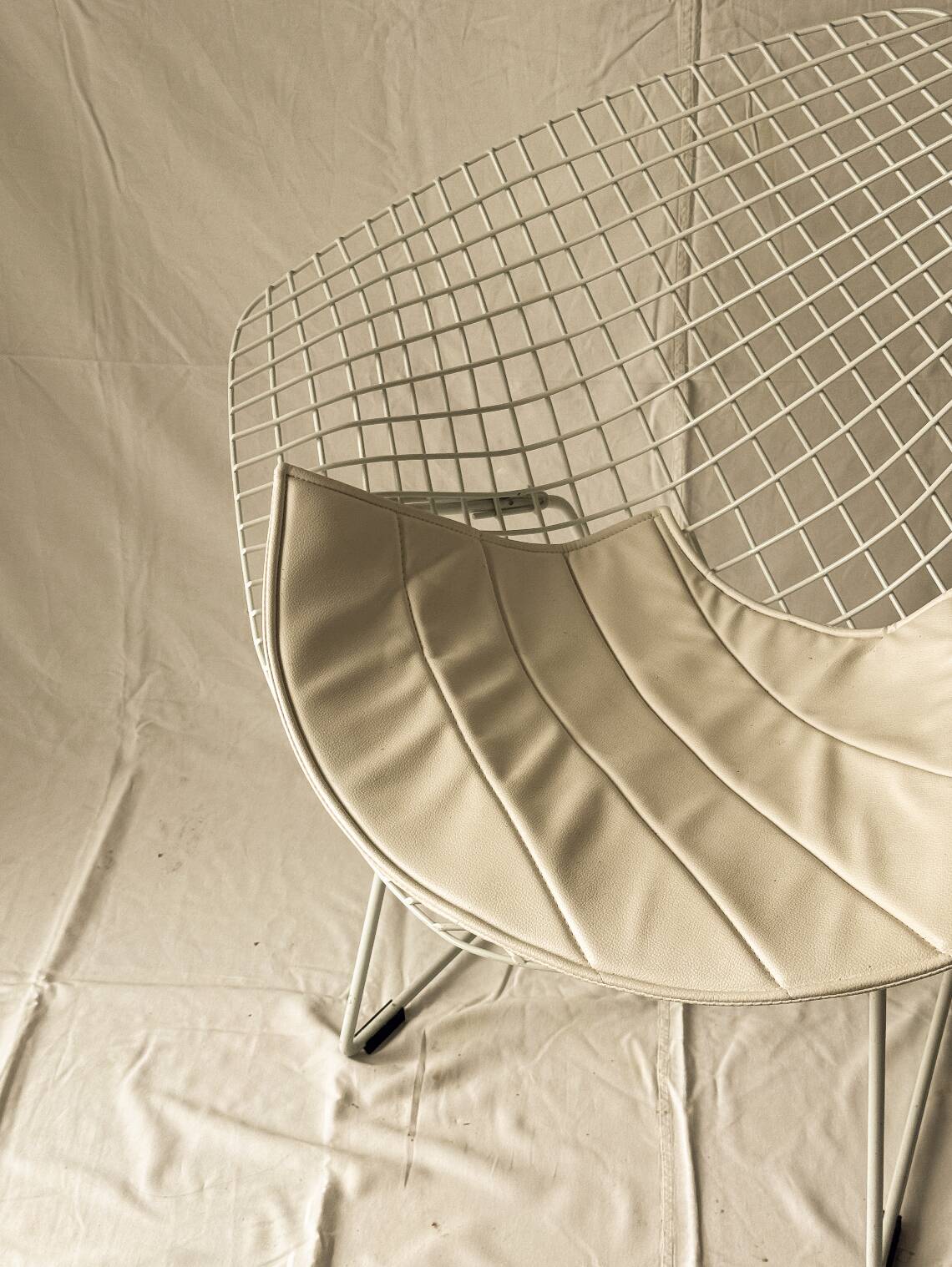 White Bertoia Diamond chair