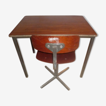 Child desk and chair 1960