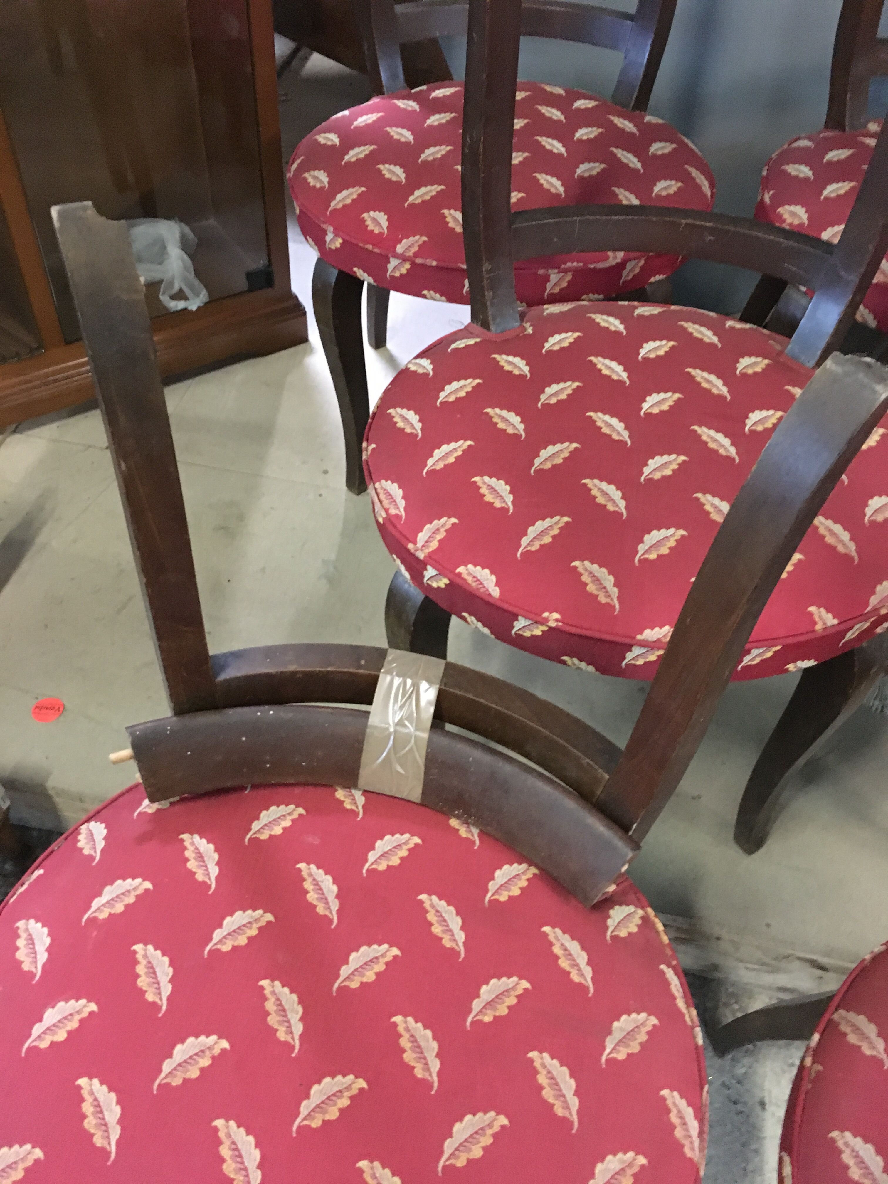 Set of 10 chairs