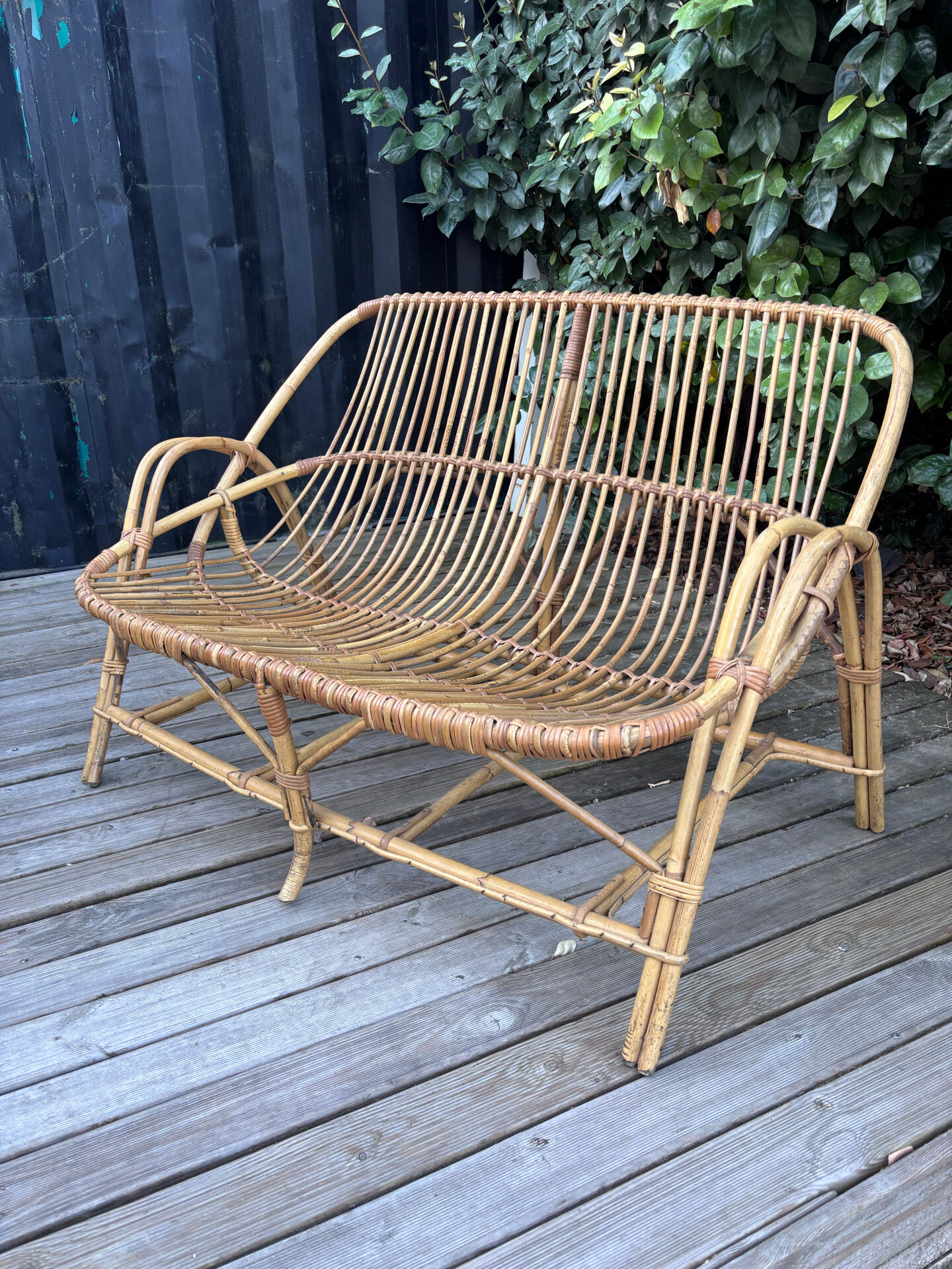 Rattan bench sofa