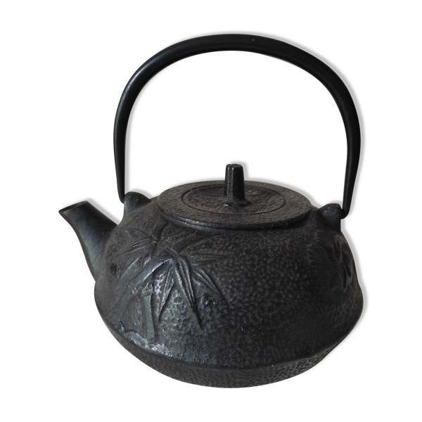 Théière en fonte