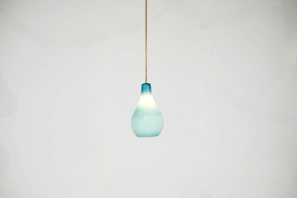 Suspension Italienne en opaline bleue