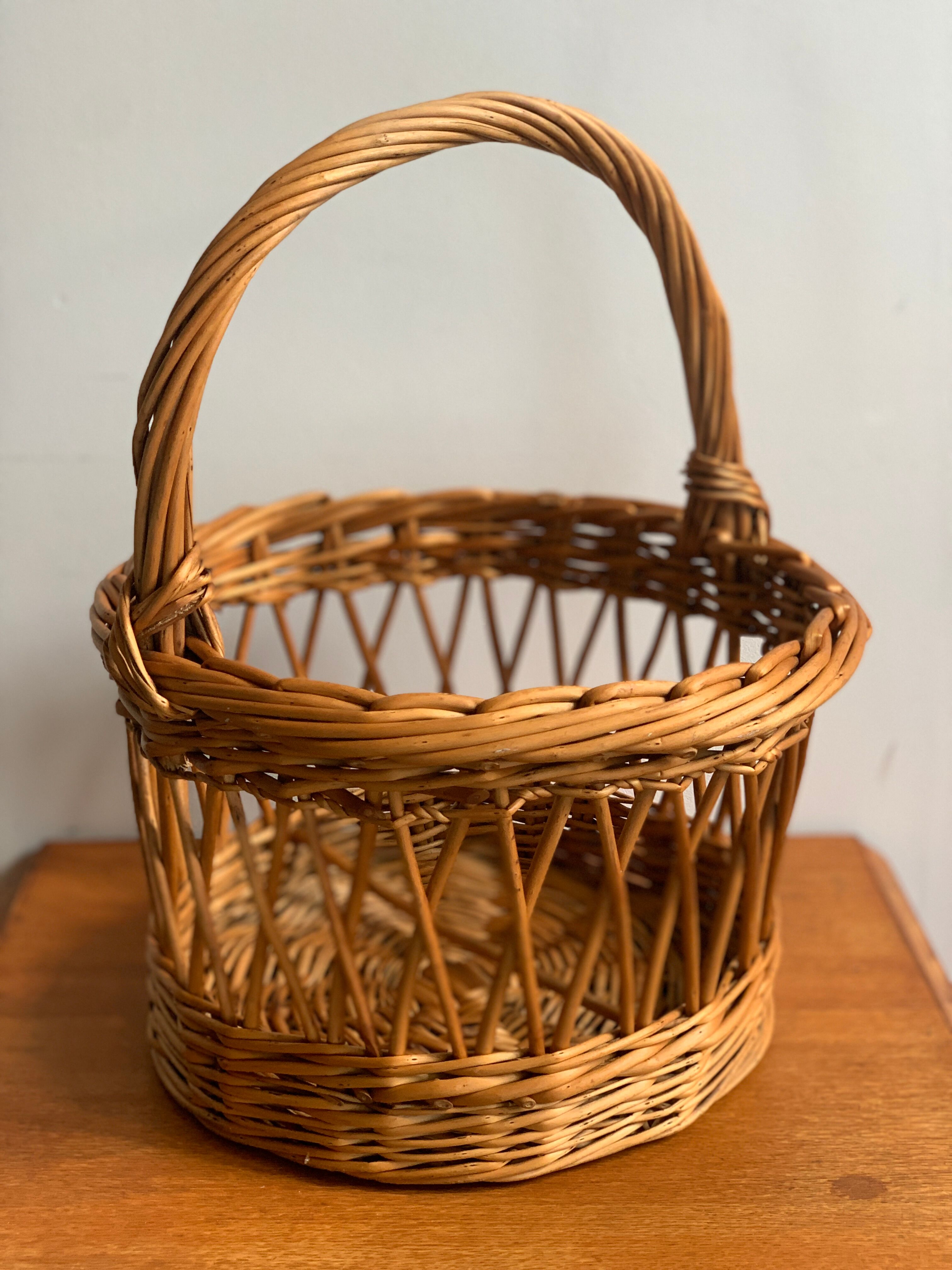 Wicker basket