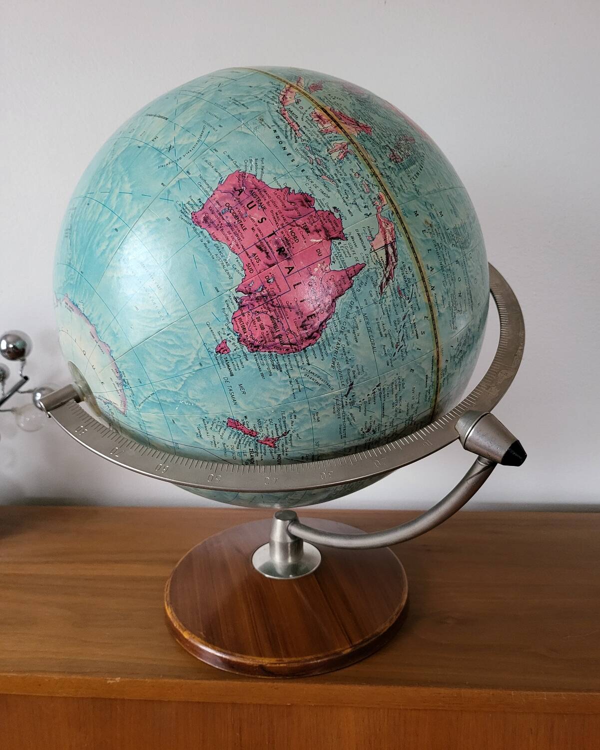 Earth globe scan stereo globe relief